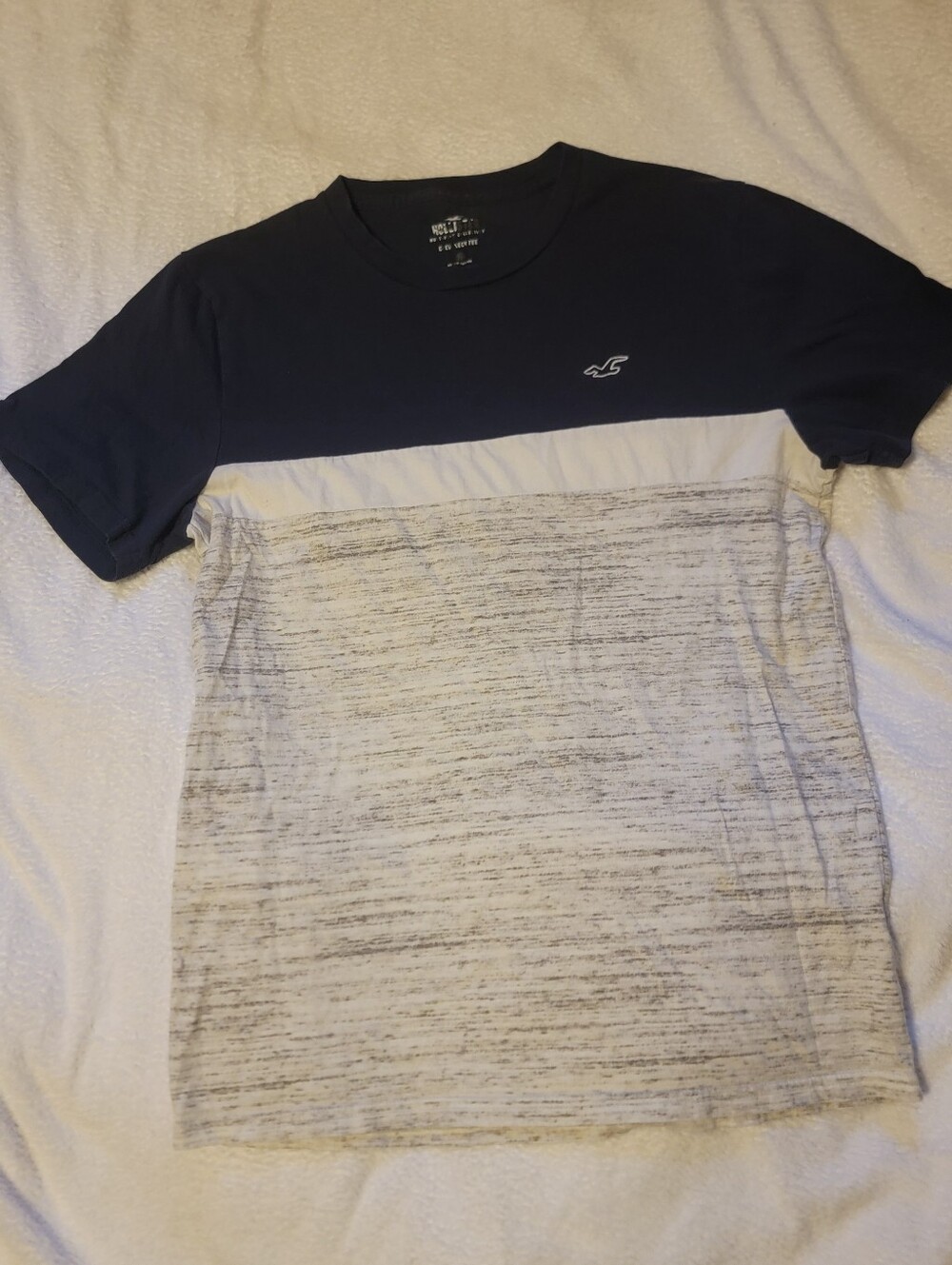 Hollister Mens Navy Blue And Grey Colorblock T-Shirt